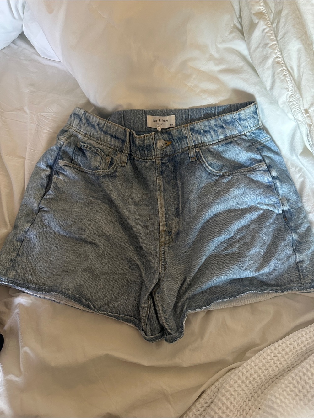 NWOT rag & bone Miramar Walking Short size medium